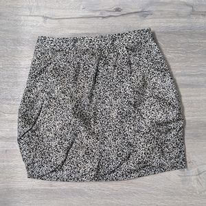 Club Monaco skirt. Sz 8
